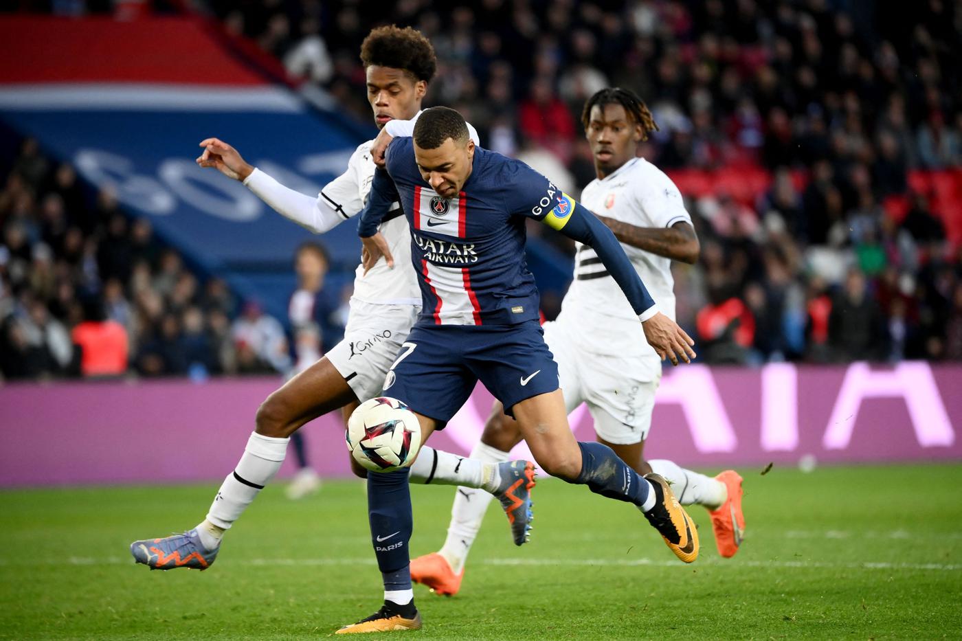 PSG vs Rennes (23:05 – 19/03) | Xem lại trận đấu
