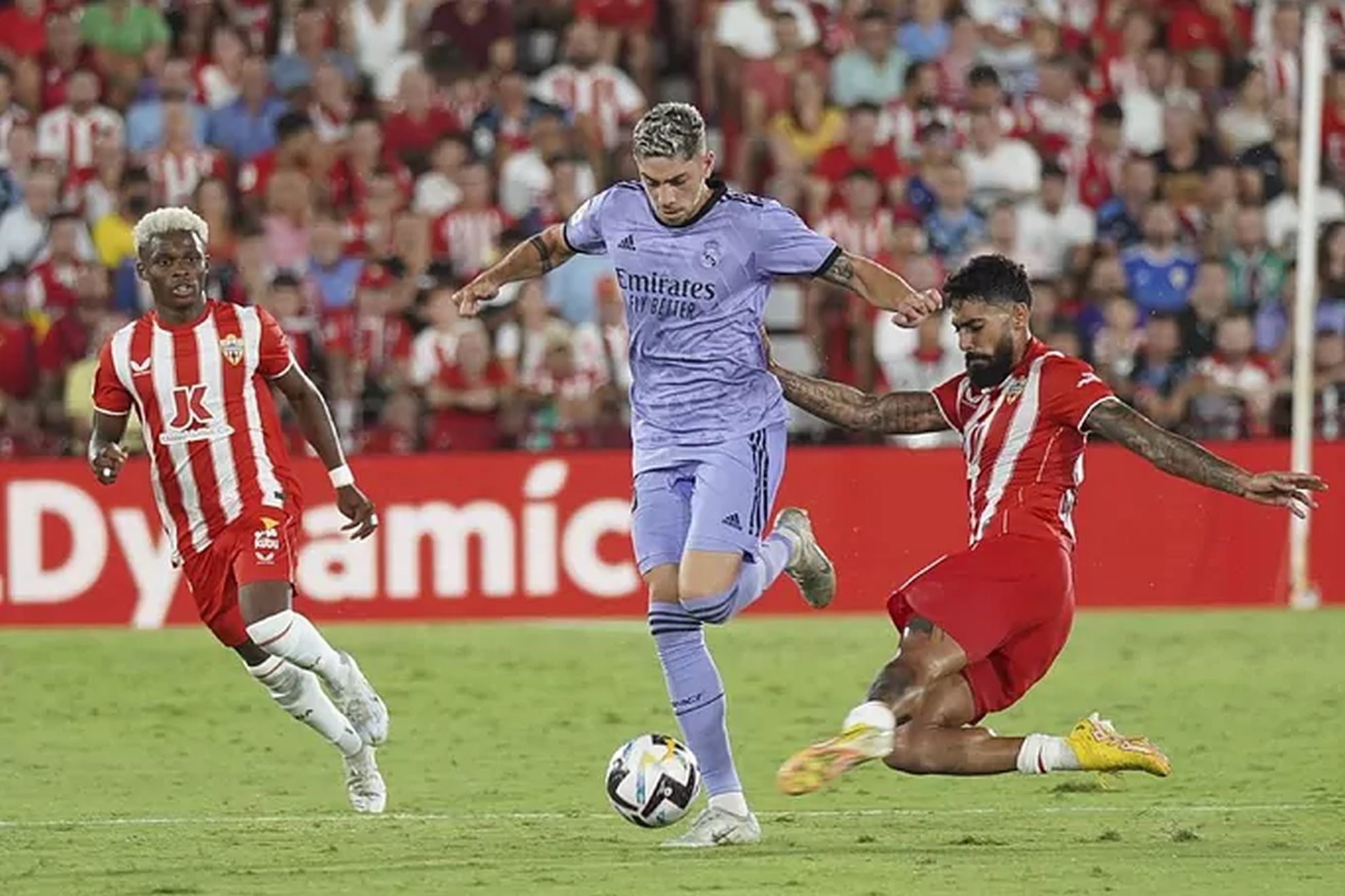 Real Madrid vs Almeria (23:30 – 29/04) | Xem lại trận đấu